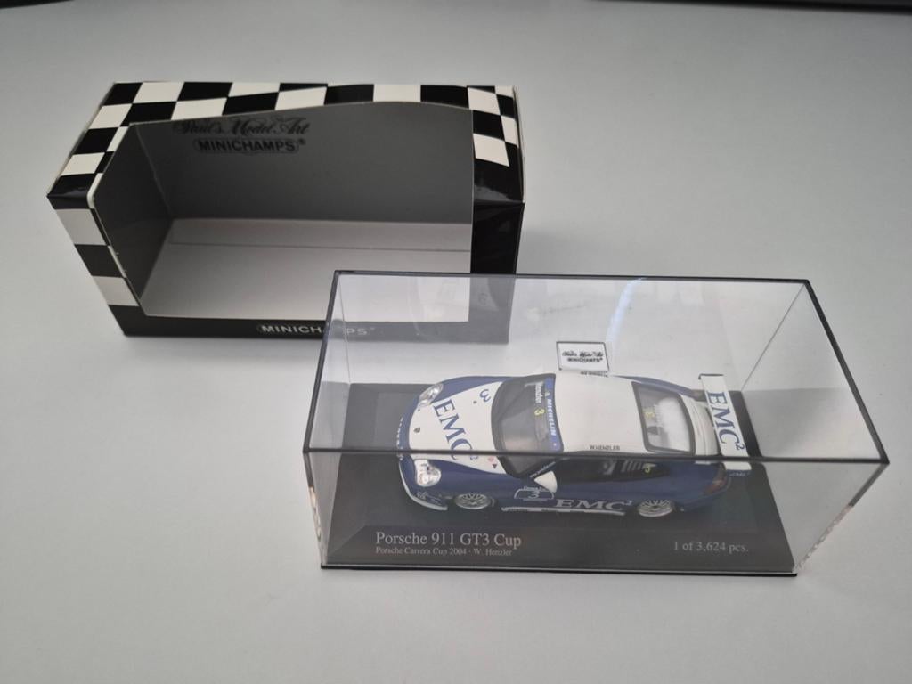 Minichamps Porsche 911 GT3 Coupé 400 046203 1/43, Enlèvement ou Envoi, Comme neuf, Voiture, MiniChamps