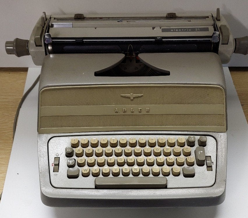 Adler Electric 21 Elektrische Typemachine - Getest & Werkend, Ophalen, Audio en Video
