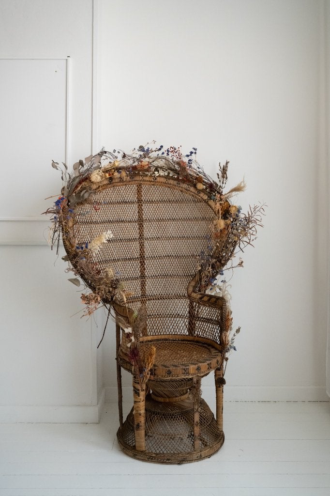 Vintage rotan pauwenstoel, eventueel mét droogbloemen, Ophalen