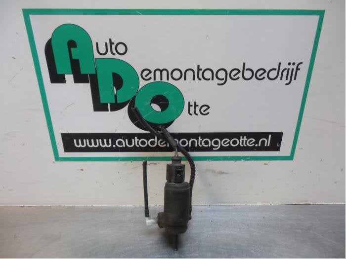 Pompe lave-glace avant d'un Volkswagen Fox (Fox 05-), Volkswagen, -, 3 mois de garantie, Utilisé