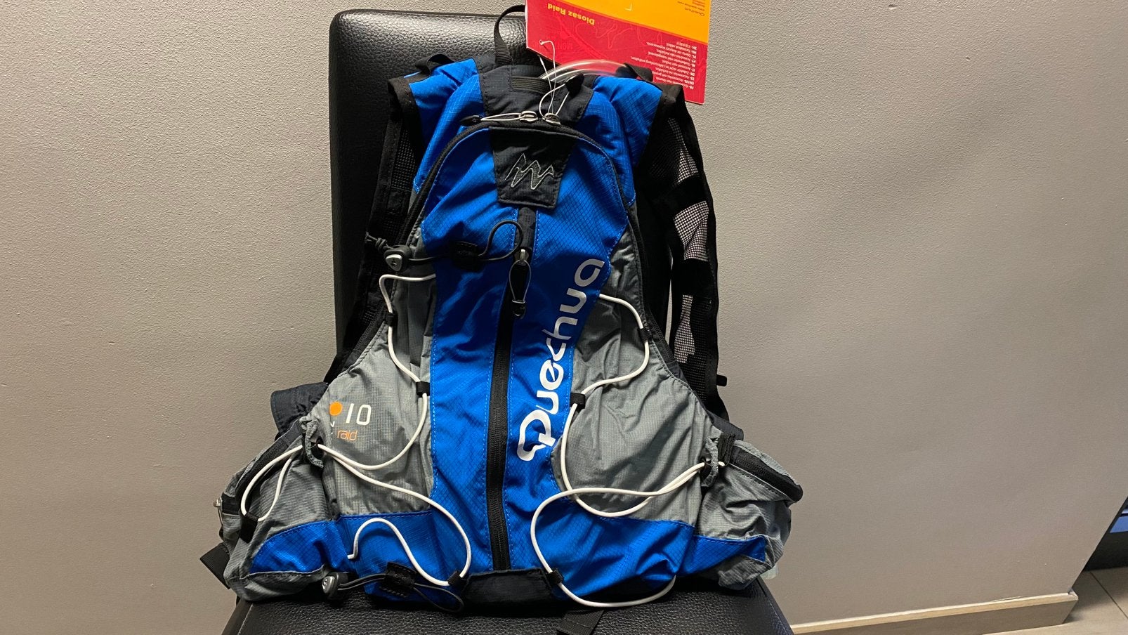 Sac à dos Trail / Running Quechua + Poche à eau - NEUF, Sport en Fitness, Ophalen of Verzenden, Nieuw, Overige typen