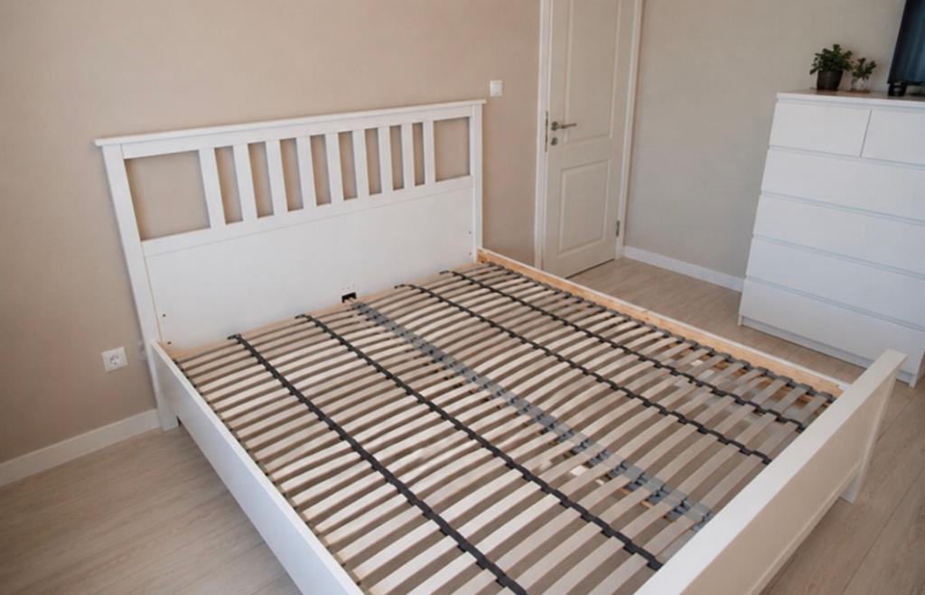 Bed hemnes 140cm, Huis en Inrichting, Slaapkamer | Bedden, Ophalen, Gebruikt, Wit, 140 cm