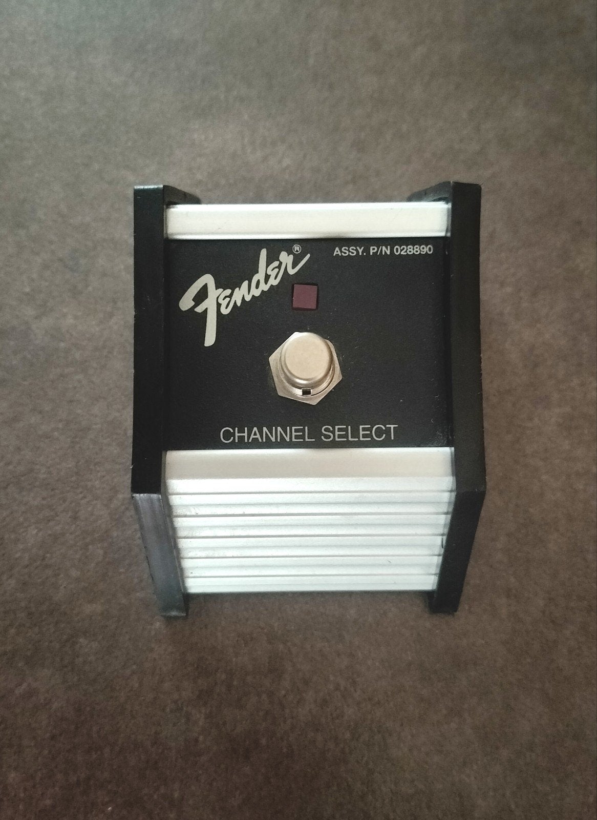 Fender single channel foot switch, Musique & Instruments, Enlèvement ou Envoi, Reverb