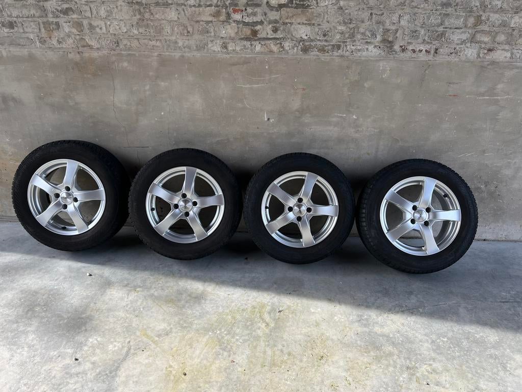 Winterbanden met alu velgen, Auto-onderdelen, Ophalen, Winterbanden, Velg(en)