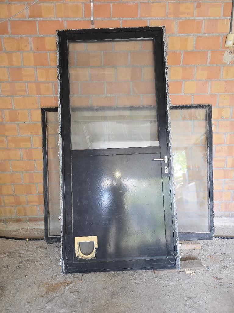 Zwarte Aluminium deur met glas en luik 116 cm  op 250cm, Doe-het-zelf en Bouw, Gebruikt, 215 cm of meer, Glas, Ophalen