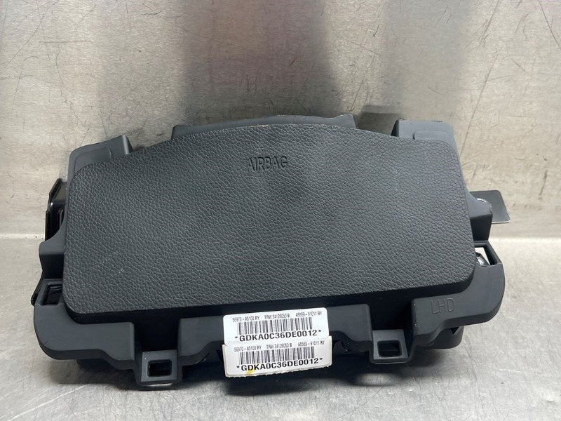 AIRBAG GENOU DROIT Hyundai i30 (GDHB5) (|A556992100|), Utilisé, Hyundai