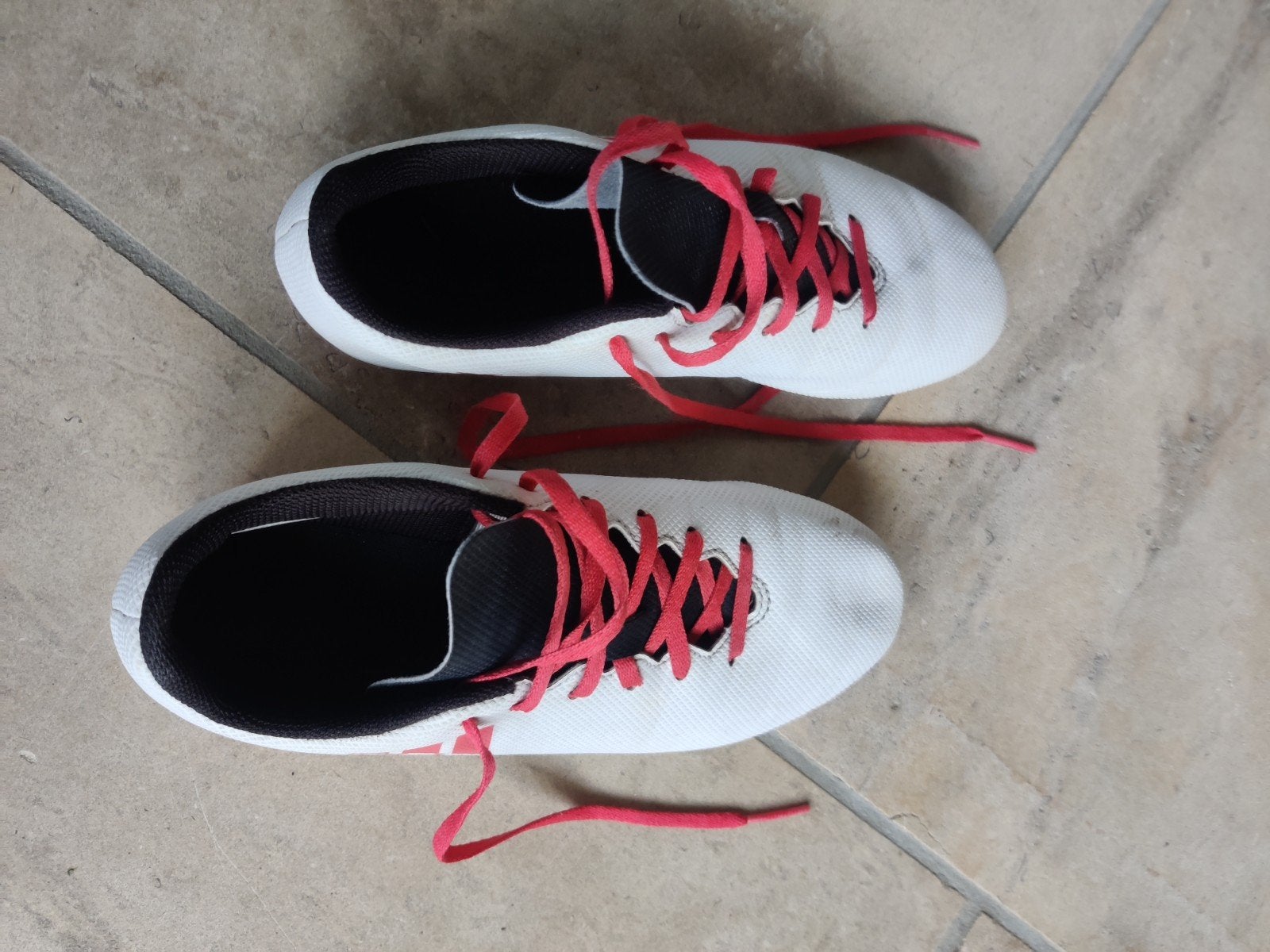 voetbalschoenen Adidas, Enlèvement, Comme neuf, Autres sports, Adidas