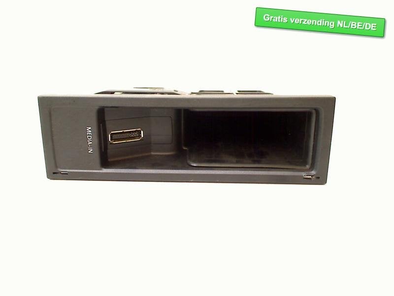 MULTI MEDIA COMPUTER Volkswagen Golf VI (5K1) (5N0035341A), Gebruikt, Volkswagen, Volkswagen AG, Kundenbetreuung@volkswagen.de