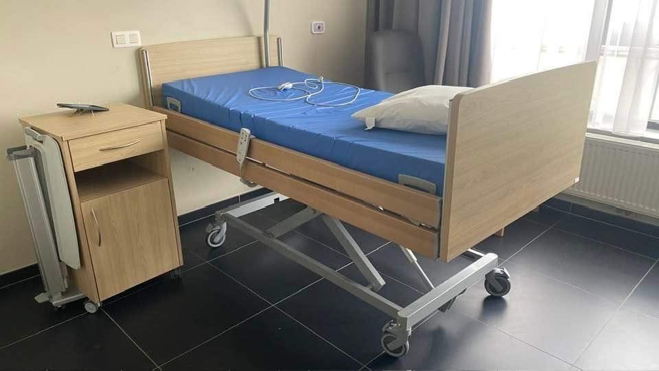 lit d'hôpital, Maison & Meubles, Enlèvement, Comme neuf