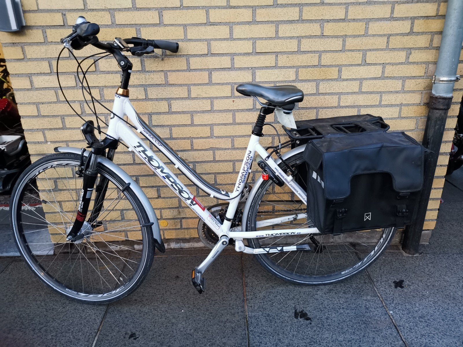 Damesfiets Thompson wit, Fietsen en Brommers, Ophalen, 28 inch