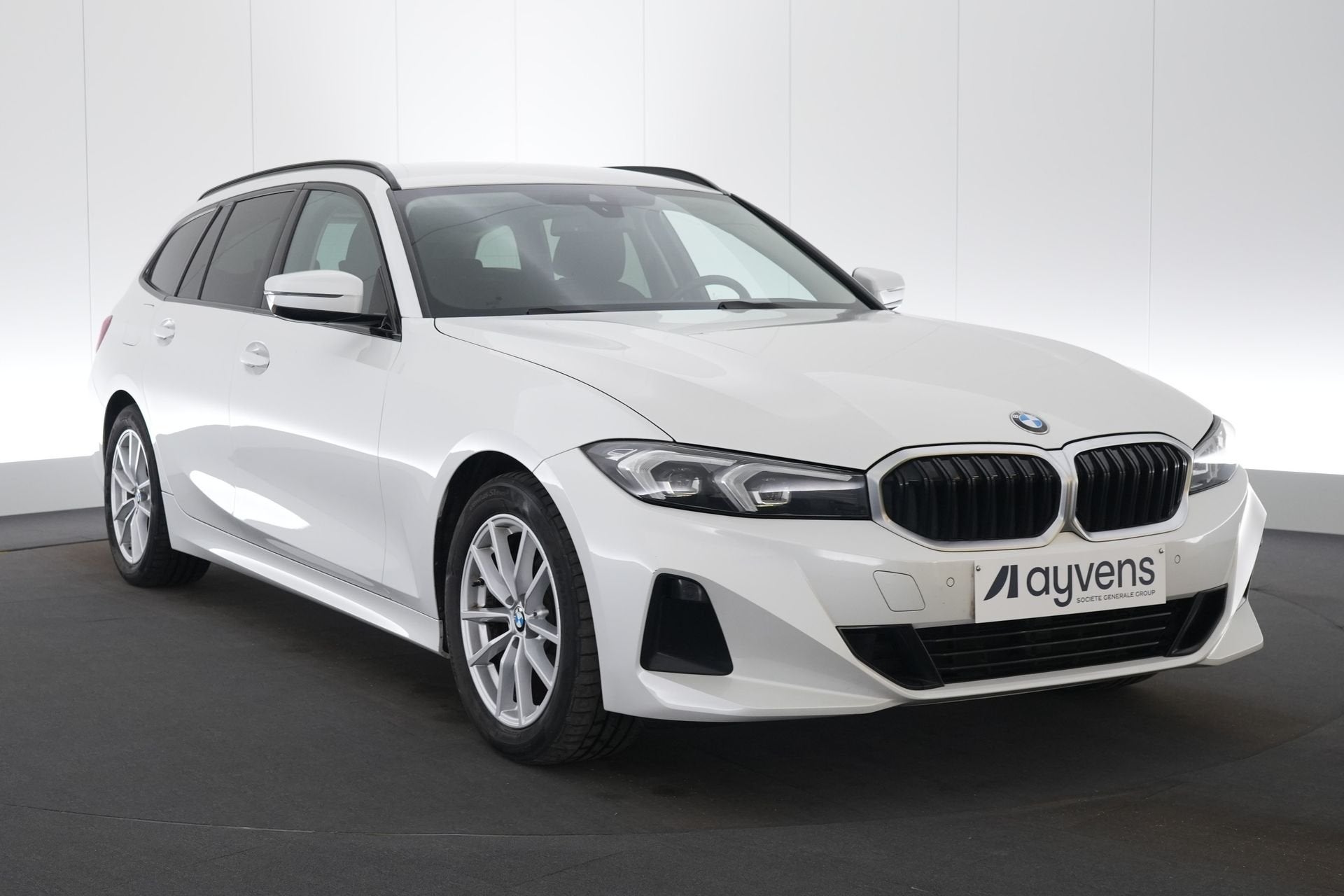 (2DGB092) BMW 3 SERIES TOURING, 100 kW, Achat, https://public.car-pass.be/vhr/3f6611cb-da8e-4622-937a-c52ac0eca3df, Euro 6
