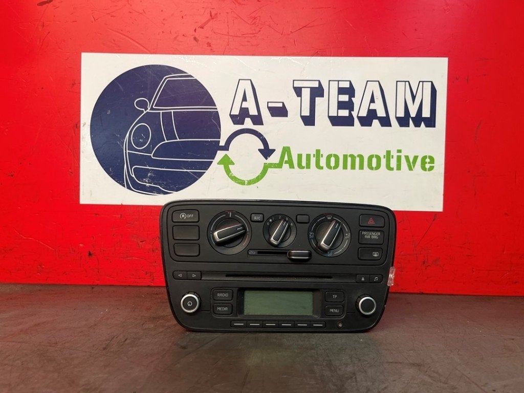 RADIO Skoda Citigo (01-2011/08-2019) (|1ST035156B|), Autos : Pièces & Accessoires, Utilisé, Skoda