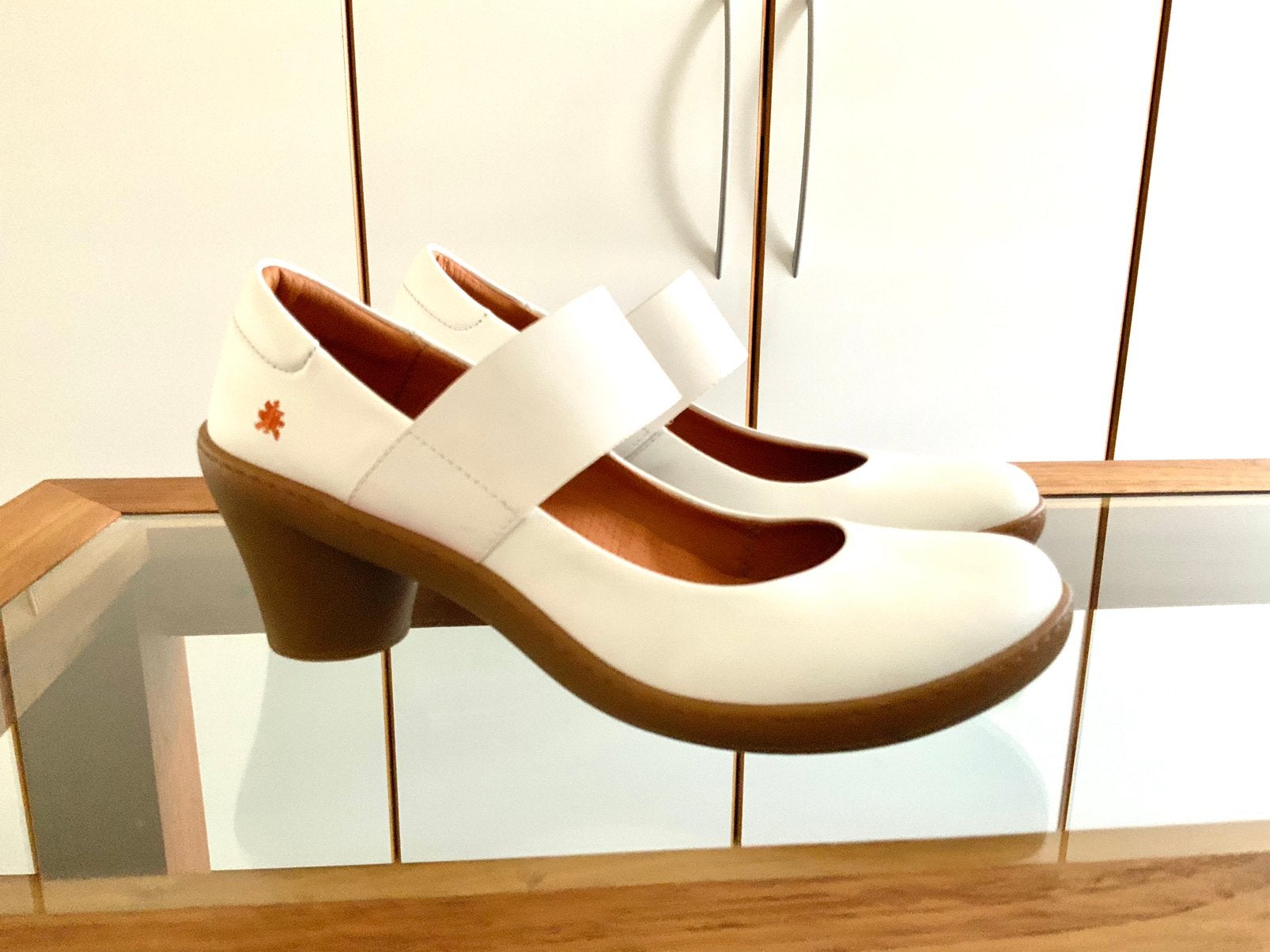 Magnifique chaussures ART en cuir impeccable pointure 39, Enlèvement, Comme neuf