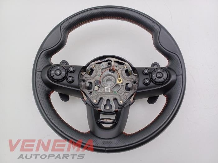Volant d'un Mini Cooper S, -, 3 mois de garantie, -, -