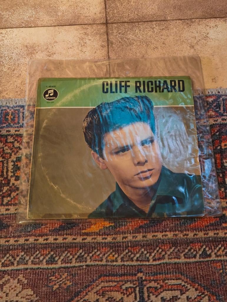 2 Lp's van Cliff Richard And The Shadows, Envoi, Utilisé, Autres formats, Autres genres
