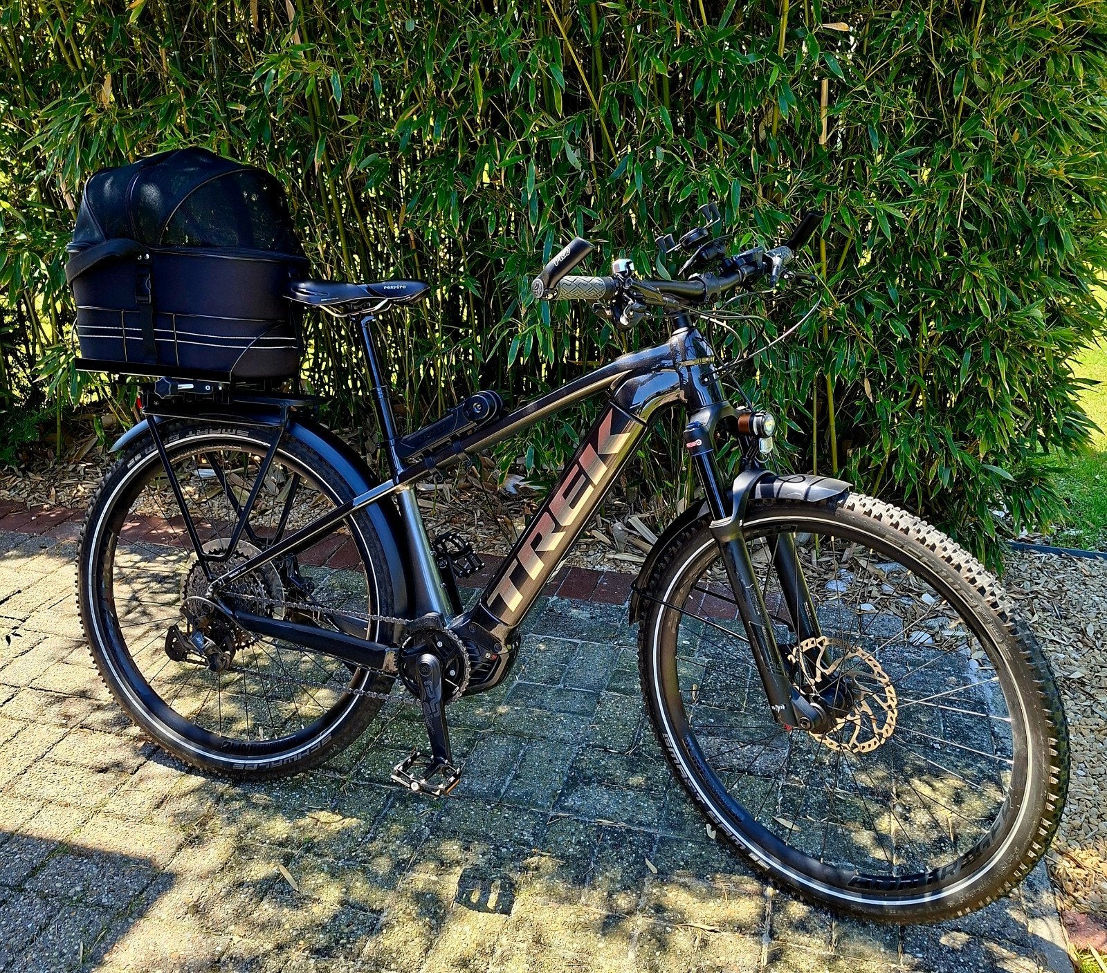 Trek Powerfly 7, Enlèvement
