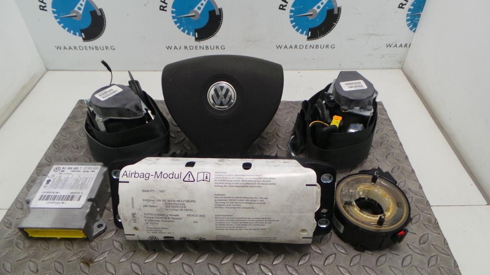 VOLKSWAGEN JETTA AIRBAG SET 2009, Autos : Pièces & Accessoires, Autres pièces automobiles, Utilisé, ARN reconnu, Stiba membre