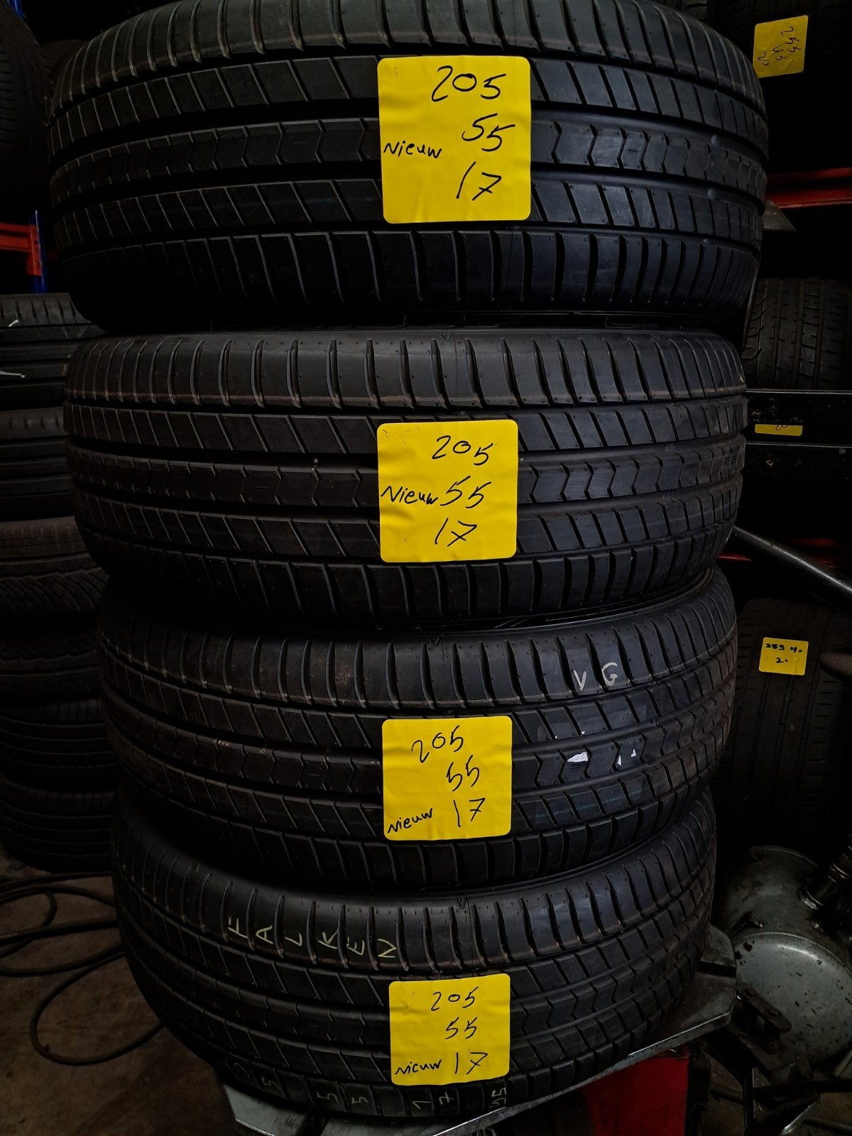 2055517 205/55/17 205/55r17 nouvelle démo, Enlèvement
