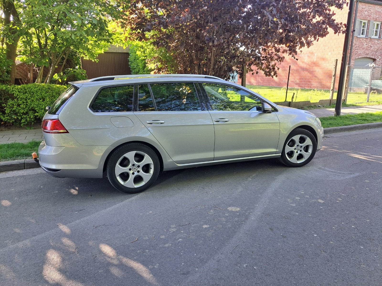 Volkswagen Golf 7 Highline 1.4 Essence. 6 milliards d'euros., Achat, Euro 6, 5 portes, 4 cylindres