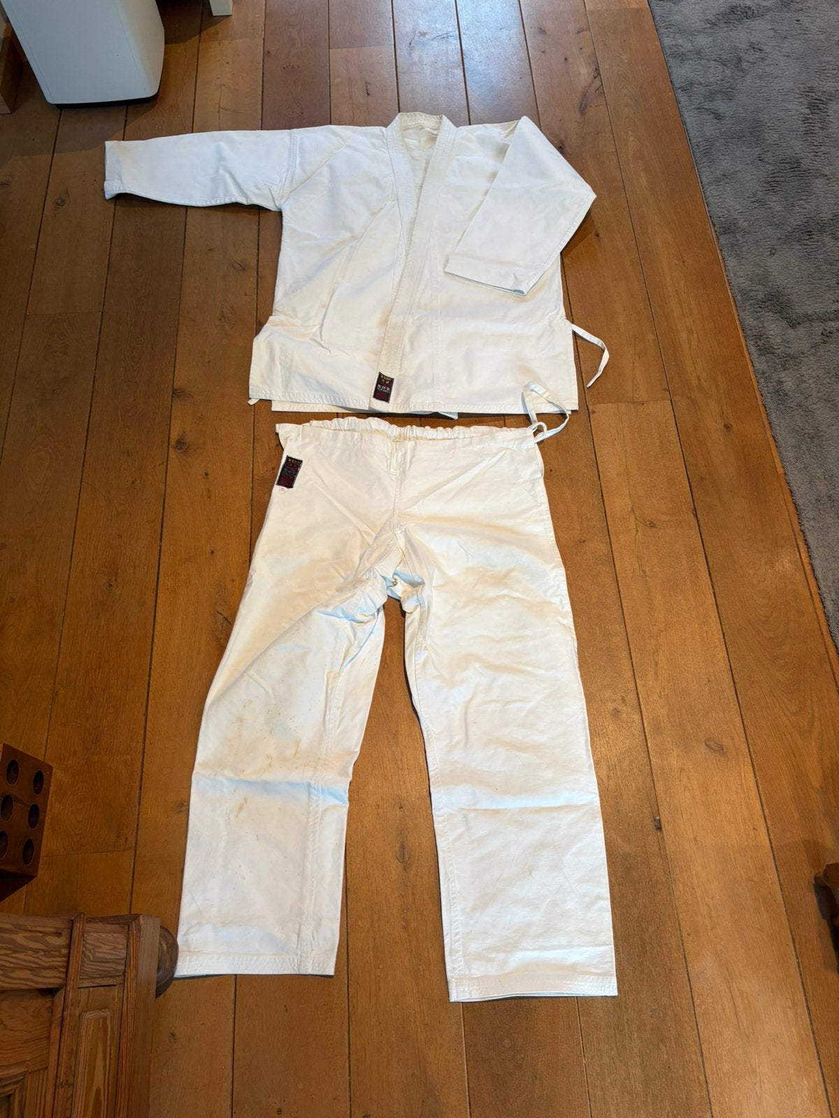 Kimono Karaté TOKAIDO, Sport en Fitness, Ophalen of Verzenden, Zo goed als nieuw, Karate