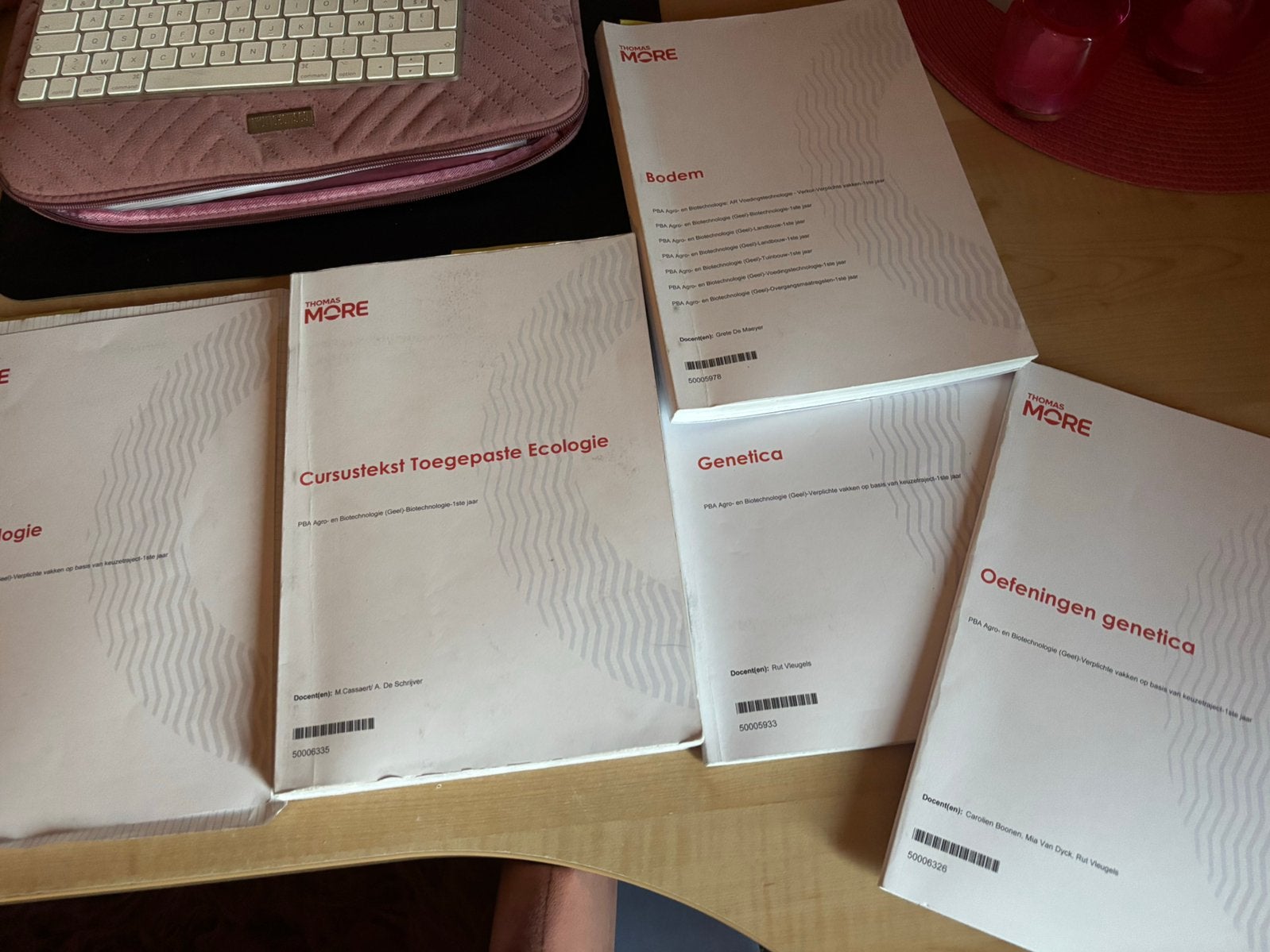 Boeken bachelor biotechnologie Thomas More, Boeken, Ophalen, Zo goed als nieuw, Hogeschool