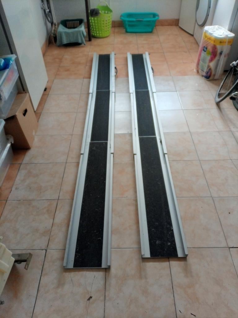 Rampes télescopique  PMR longueur max 3M, Enlèvement