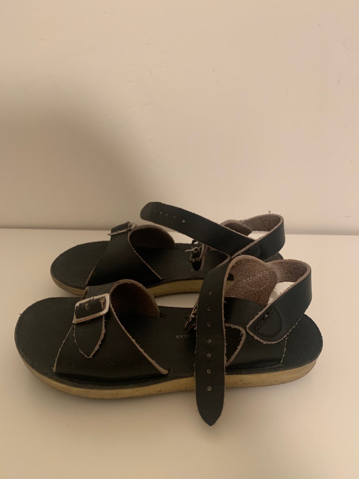 Zwarte Salt Water Sandals maat 11 (= maat 28), Garçon ou Fille, Enlèvement, Utilisé, Chaussures