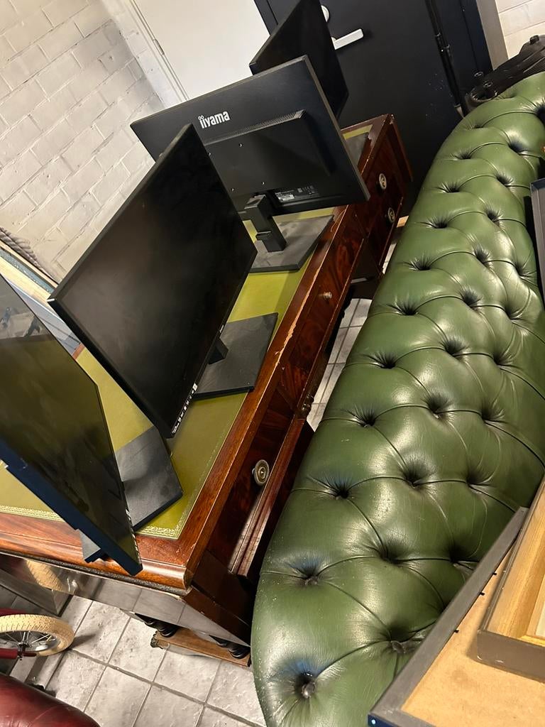 Chesterfield bureau gebruikte staat oerdegelijk, Huis en Inrichting, Ophalen, Zo goed als nieuw