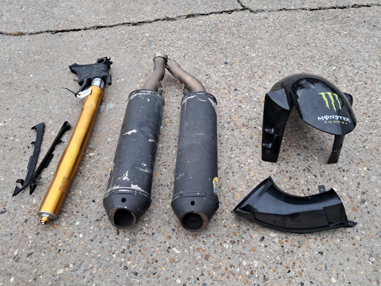 Pièces pour Yamaha R1 YZF RN19 2007 2008, Envoi