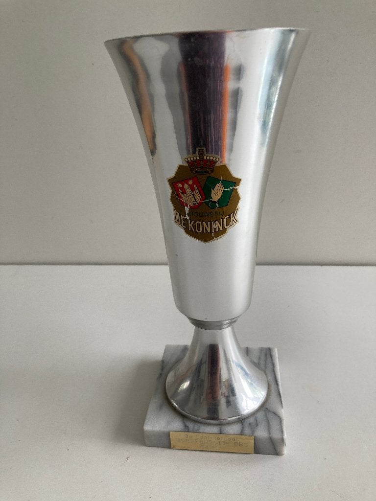 Brasserie De Koninck :coupe à trophées métal socle en marbre, Enlèvement ou Envoi, Utilisé, Autres types, De Koninck