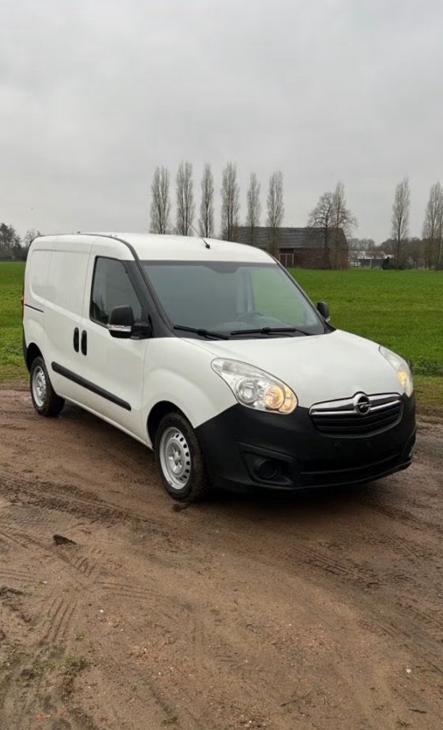 Opel combo, Auto's, Wit, 5 deurs, Particulier, 2 zetels