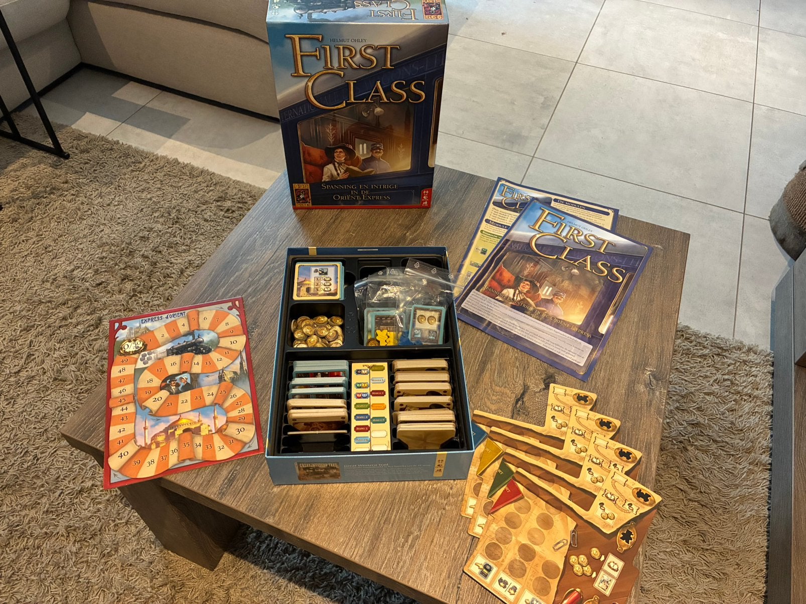 First Class: Oriënt Express - 999 Games (Nieuwstaat), Drie of vier spelers, Ophalen of Verzenden, Nieuw, 999 games