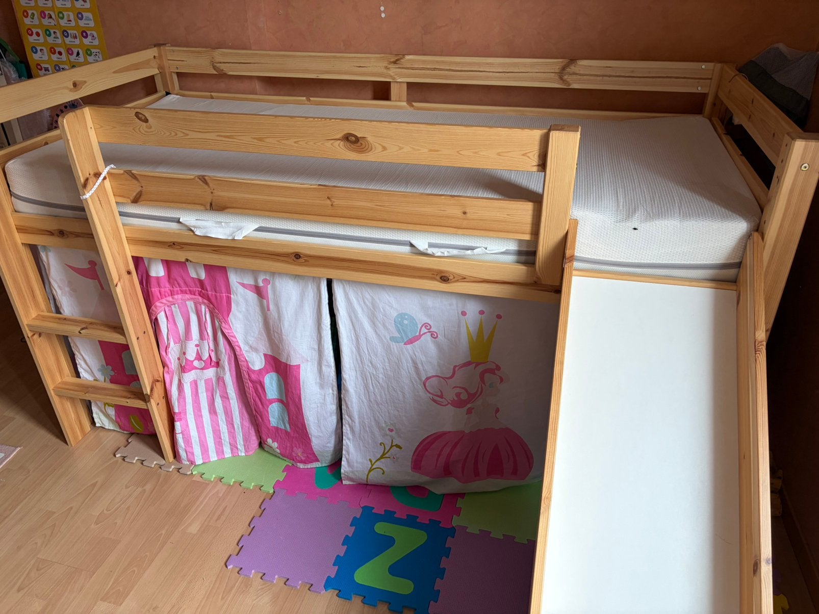Lit enfant avec toboggan, Enlèvement, Comme neuf