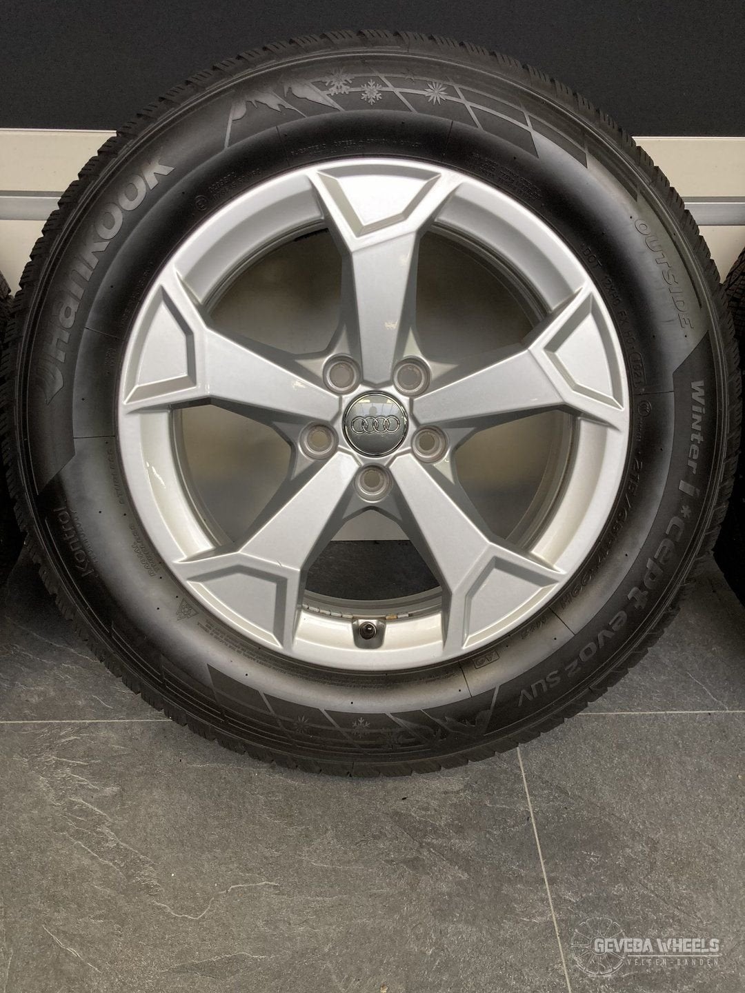 17” originele Audi Q3 F3 velgen + winterbanden 5x112 83A6010, Pneus et Jantes, Véhicule de tourisme, -, 17 pouces