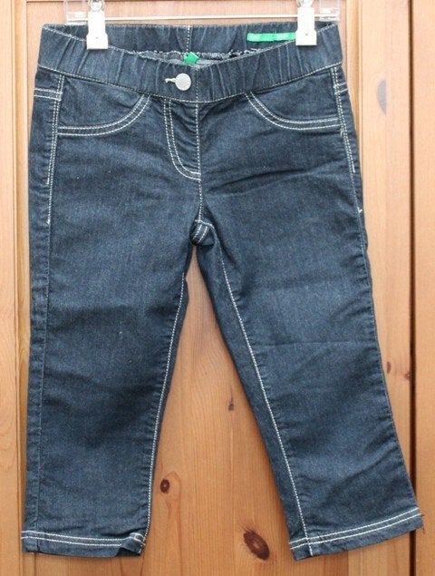 Jeans bleu foncé de la marque Benetton - taille 130/M, Pantalon, Enlèvement ou Envoi, Comme neuf, BENETTON.