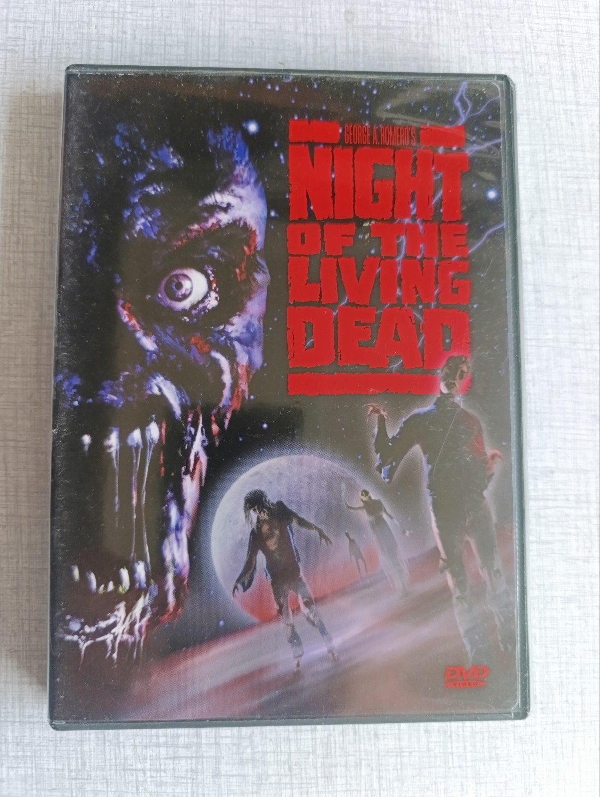 dvd Night of the living dead import Engels gesproken, Cd's en Dvd's, Dvd's | Horror, Ophalen of Verzenden, Engels, Import, Engels
