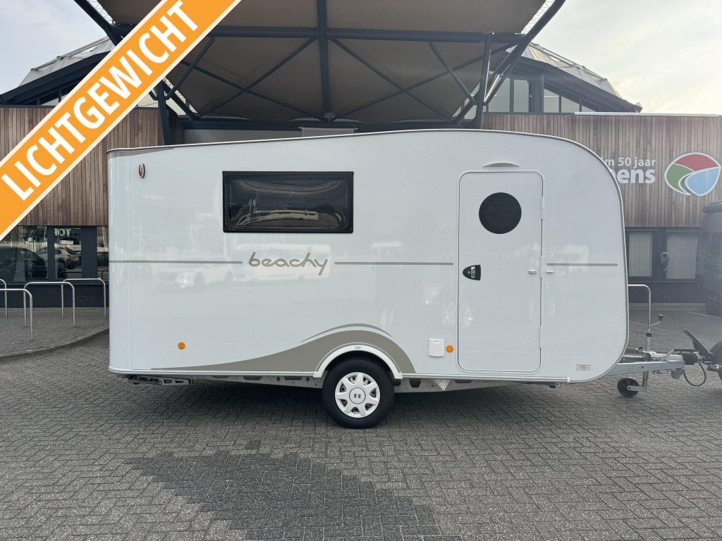 Hobby Beachy 450 2025 &euro; 2900,- KORTING!, Koelkast, Hobby, 750 - 1000 kg, 4 tot 5 meter