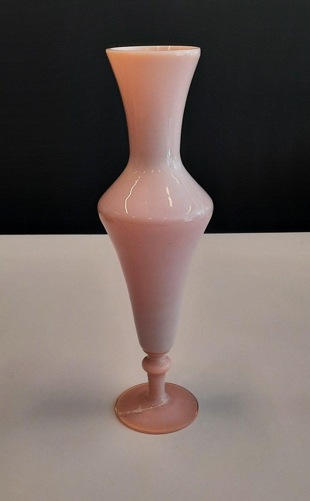 mooie vaas opaline in roze kleur in oorspronkelijke doos., Ophalen