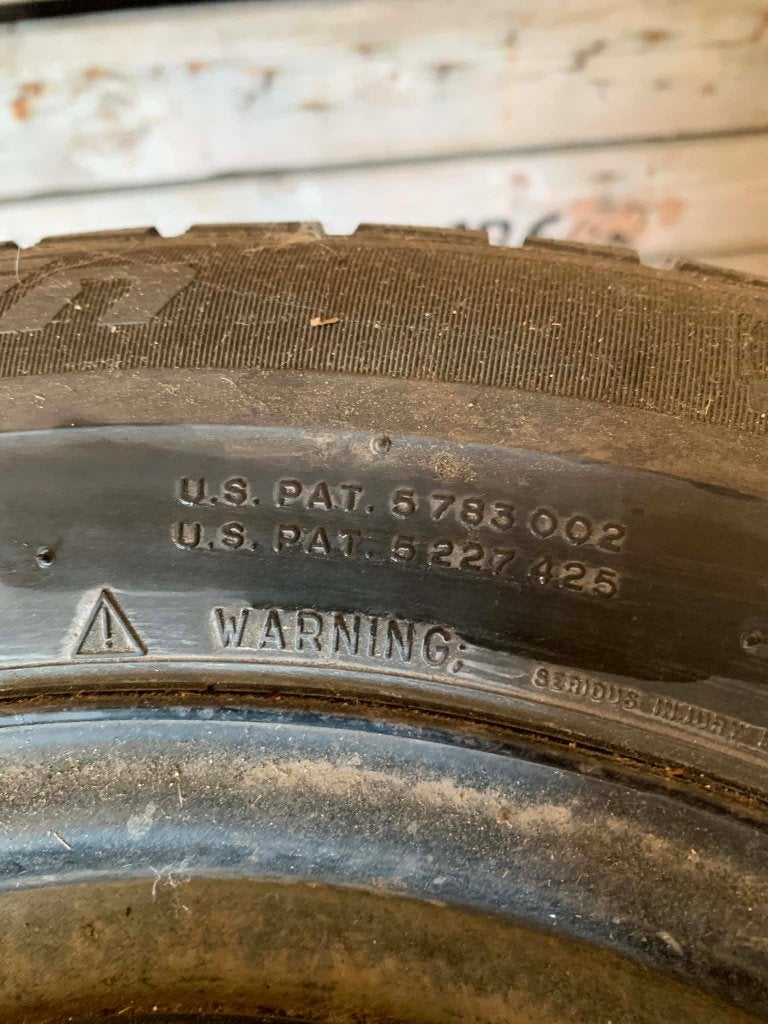 4 pneus (195/65R15 91T) + 8 jantes (6Jx15 ET-49), Autos : Pièces & Accessoires, Enlèvement, Jante(s), Autre