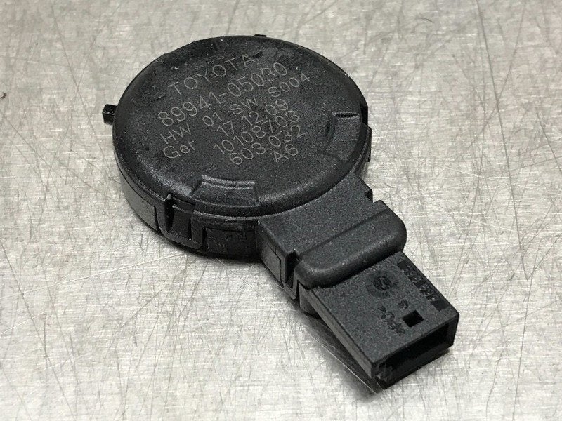 REGENSENSOR Toyota Avensis Wagon (T27) (|8994105030|), Gebruikt, Toyota