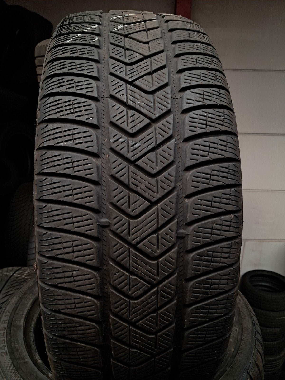2355519 235/55/19 235/55r19 hiver Pirelli, Enlèvement