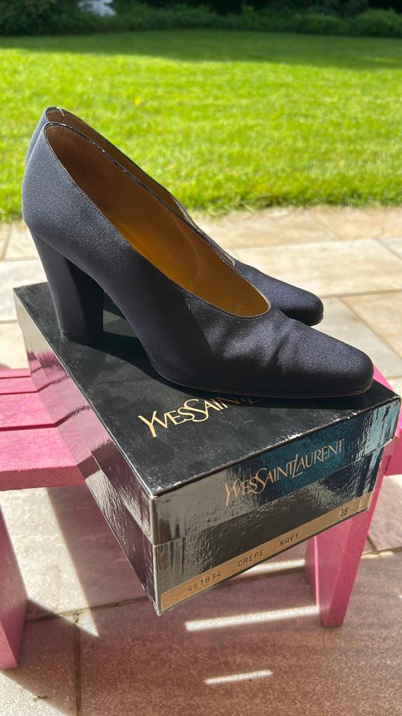 Yves Saint Laurent Blauwe dames schoenen hoge hak maat 39, Ophalen, Blauw, Zo goed als nieuw, Schoenen met hoge hakken