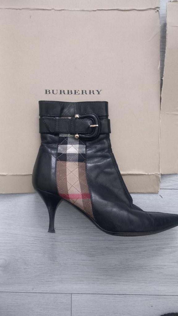 Burberry taille 37, Enlèvement ou Envoi