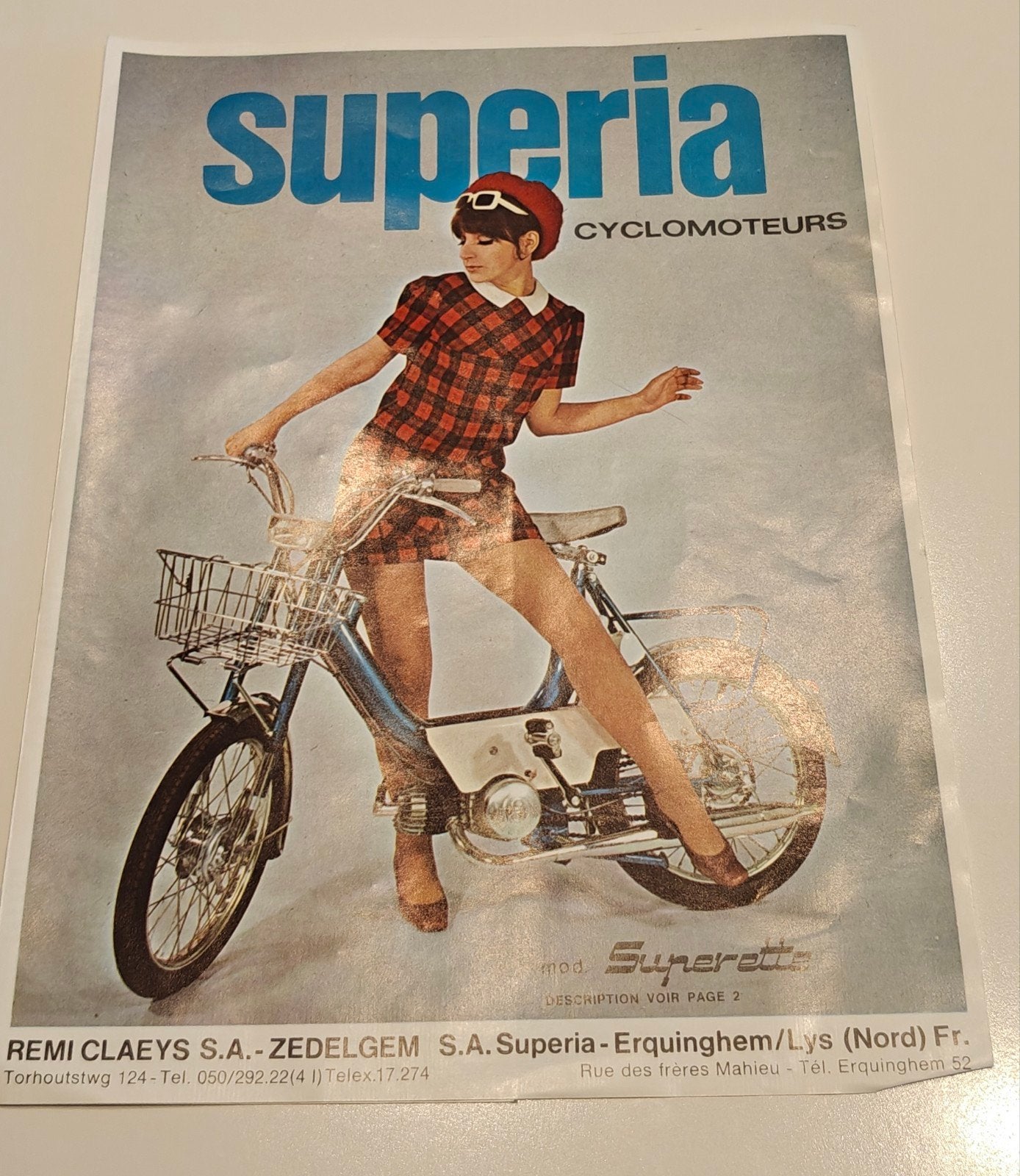 Folder Superia bromfietsen midden jaren 60, Vélos & Vélomoteurs, Envoi