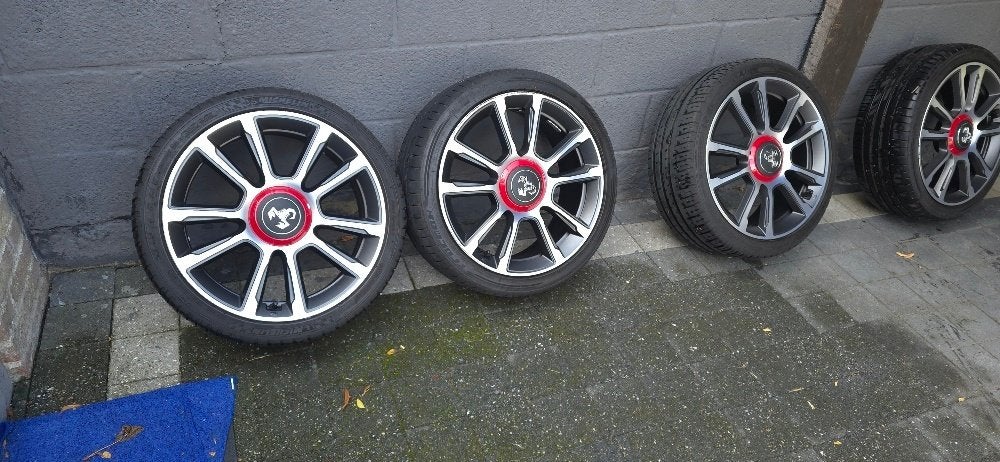 jantes original abarth mopar 17 pouces trés rare////////////, Autos : Pièces & Accessoires, Pneus & Jantes, Enlèvement, 17 pouces