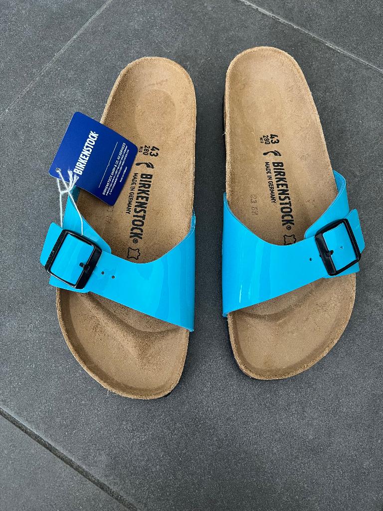 Birkenstock Madrid Blue Patent UK9-USM10-EU43, Neuf, Enlèvement, Bleu, Sandales de bain