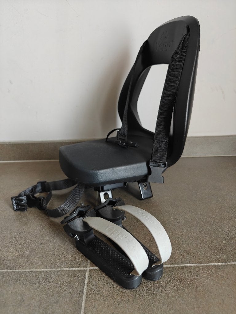 Thule Yepp fietstoeltje, Ophalen, Achterzitje, Voetsteuntjes, Yepp (Thule)