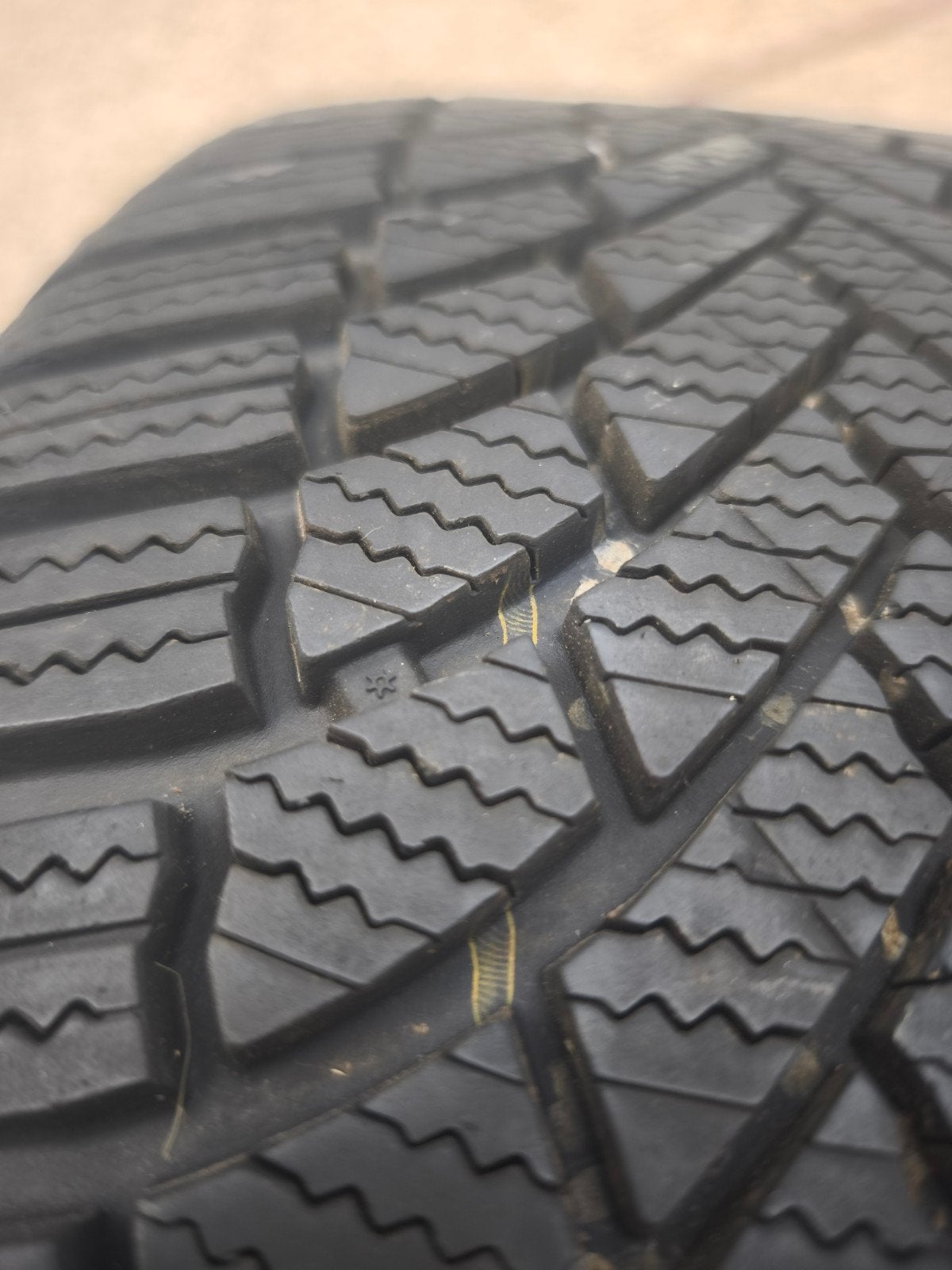 pneus Bridgestone snow 225/50 r18, Enlèvement, Comme neuf