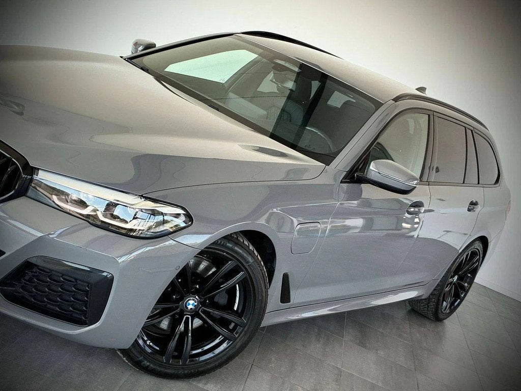 BMW 5 Serie 530 eAS Touring PHEV-FULL PACKM-COCKPIT-CARPLAY-, Automaat, 4 cilinders, Leder, Bedrijf