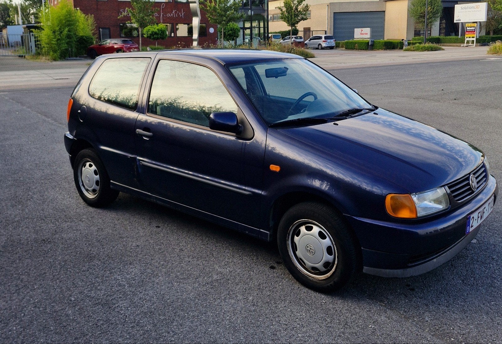 Volkswagen polo benzine km 122.000 model 1995 euro4, Autos, Particulier, Achat